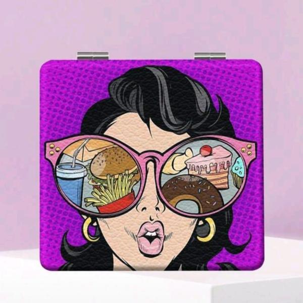 مراية وجه بفن pop Art